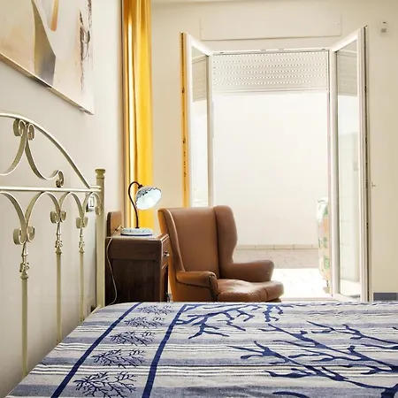 Holiday home Le Dimore Sul Mare Di San Gregorio By Lovesud Marina di San Gregorio