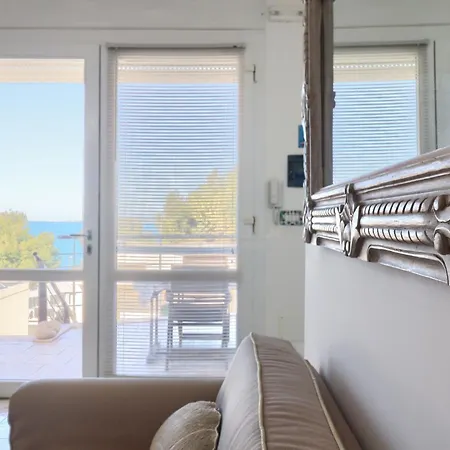Holiday home Le Dimore Sul Mare Di San Gregorio By Lovesud Marina di San Gregorio