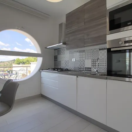 Prázdninový dům Le Dimore Sul Mare Di San Gregorio By Lovesud *